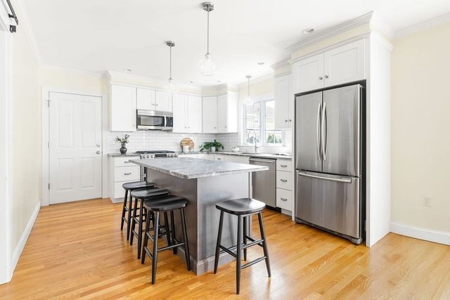 60-62 Maynard St 1, Arlington, MA 02474