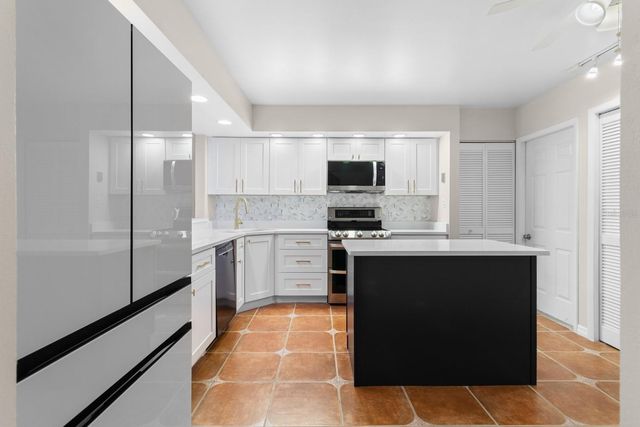 182 HERON BAY CIRCLE, Lake Mary, FL 32746