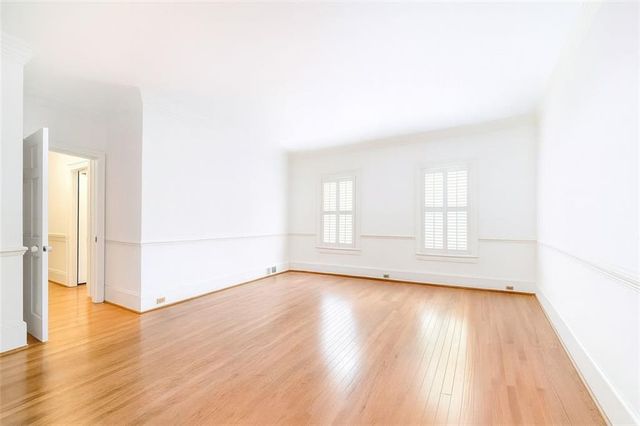 4070 RUNNYMEDE SW Drive, Lilburn, GA 30047