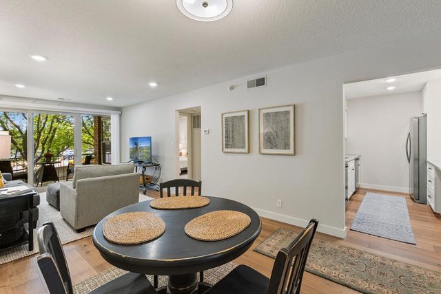 6328 Barrie Road 3K, Edina, MN 55435