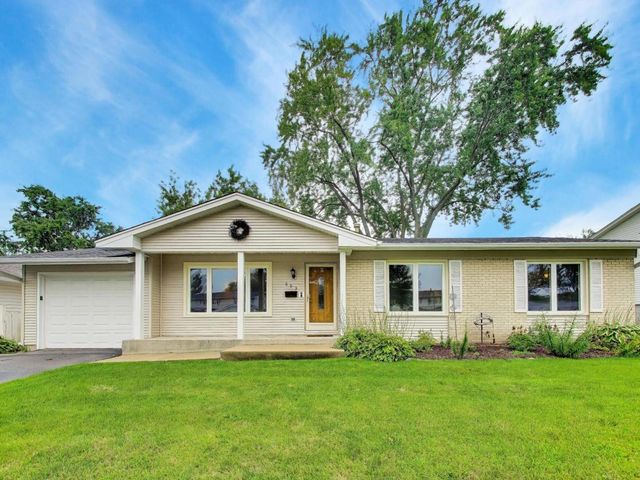 603 Chelmsford Lane, Elk Grove Village, IL 60007
