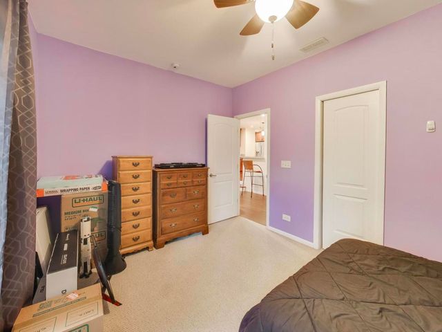 603 Chelmsford Lane, Elk Grove Village, IL 60007