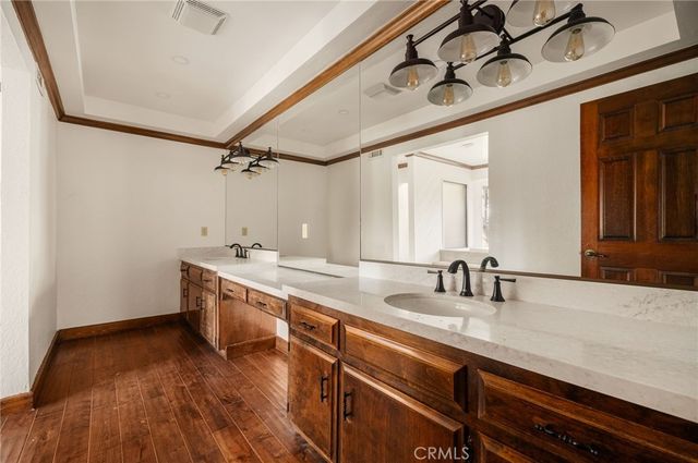 407 Giant Oak, Lake Arrowhead, CA 92352