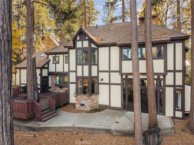 407 Giant Oak, Lake Arrowhead, CA 92352