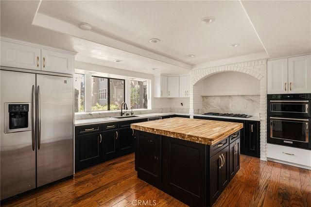 407 Giant Oak, Lake Arrowhead, CA 92352