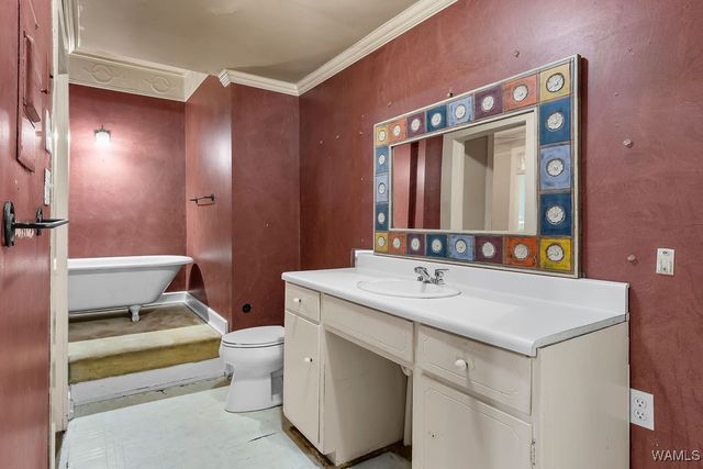 2122 Bellwood, Northport, AL 35476