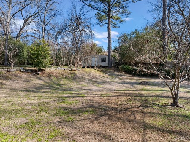 2122 Bellwood, Northport, AL 35476