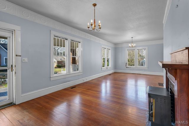 2122 Bellwood, Northport, AL 35476