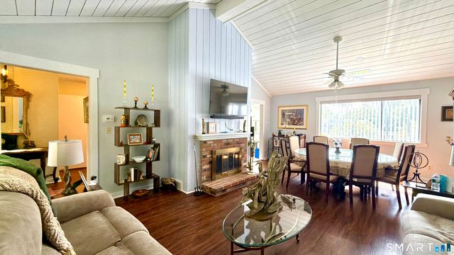 546 North Trail A, Stratford, CT 06614