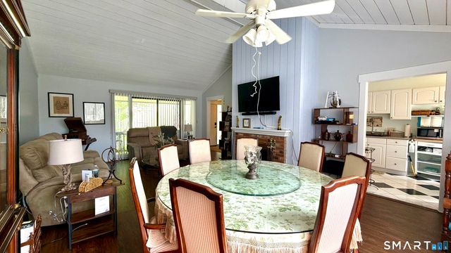 546 North Trail A, Stratford, CT 06614