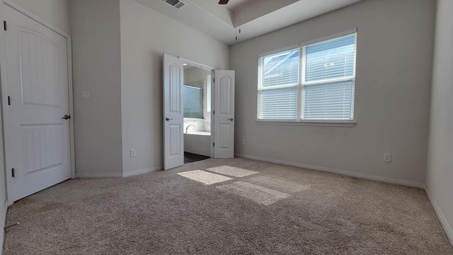 1046 Harwell LOOP, Kyle, TX 78640