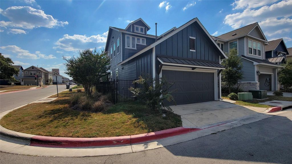 1046 Harwell LOOP, Kyle, TX 78640