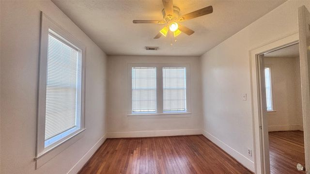 3902 Dallas Street 6, Houston, TX 77023