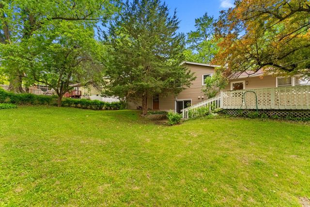 4711 Scott Street, Davenport, IA 52806