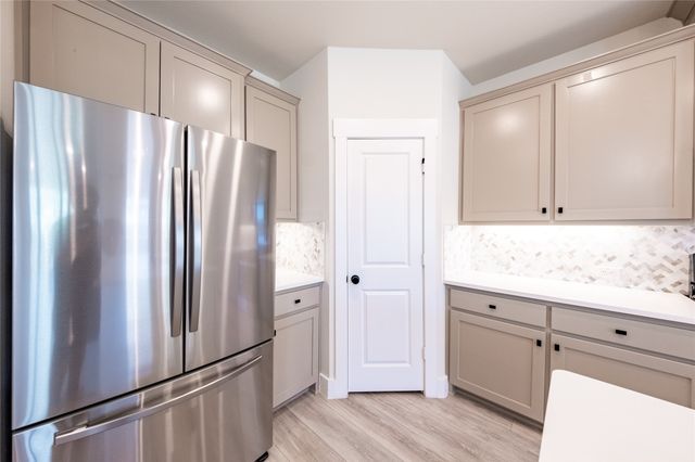 813 Emerling Drive, Mckinney, TX 75069