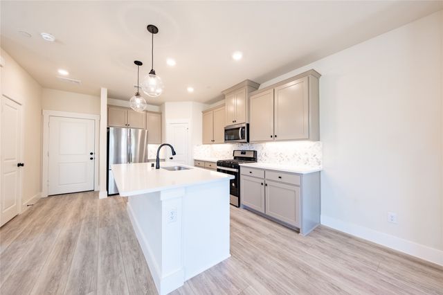 813 Emerling Drive, Mckinney, TX 75069