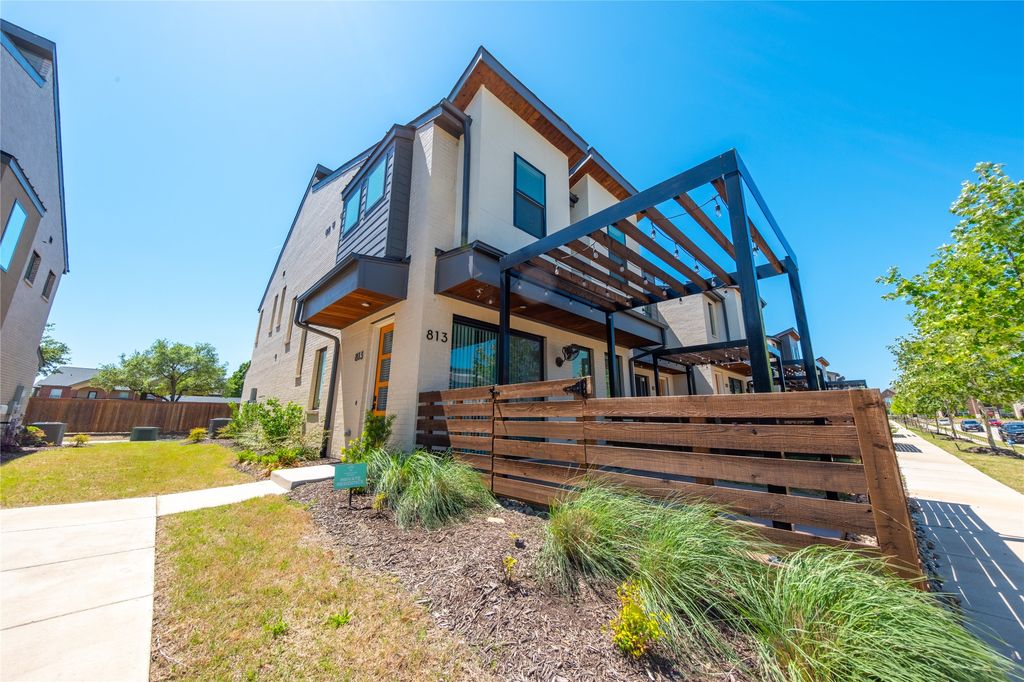 813 Emerling Drive, Mckinney, TX 75069