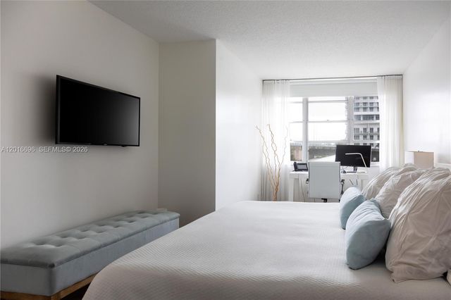 1817 S Ocean Dr 320, Hallandale Beach, FL 33009