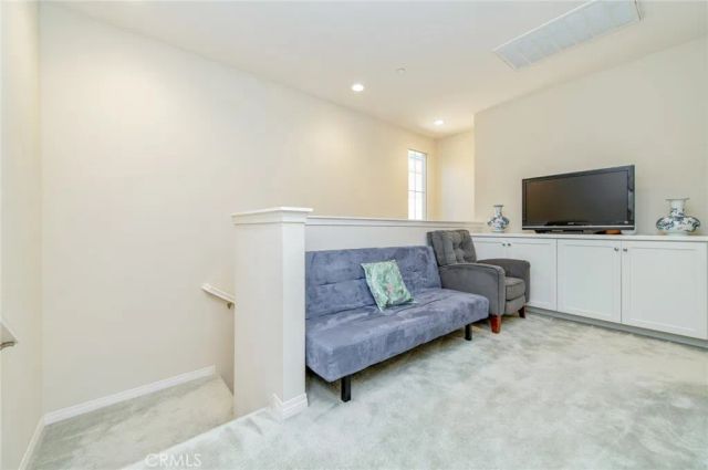 132 Parkwood, Irvine, CA 92620