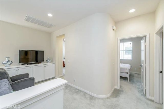 132 Parkwood, Irvine, CA 92620