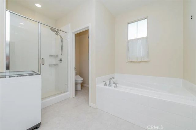 132 Parkwood, Irvine, CA 92620