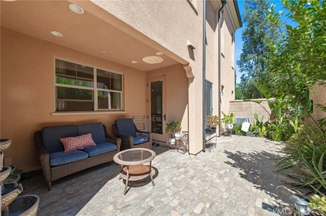 132 Parkwood, Irvine, CA 92620