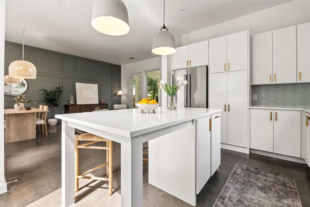 4604 Banister LN A, Austin, TX 78745