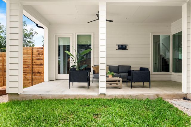 4604 Banister LN A, Austin, TX 78745