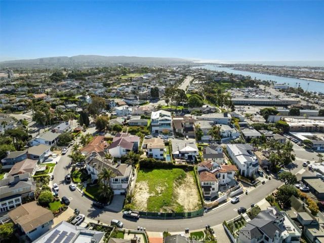 230 Ocean View Avenue, Newport Beach, CA 92663