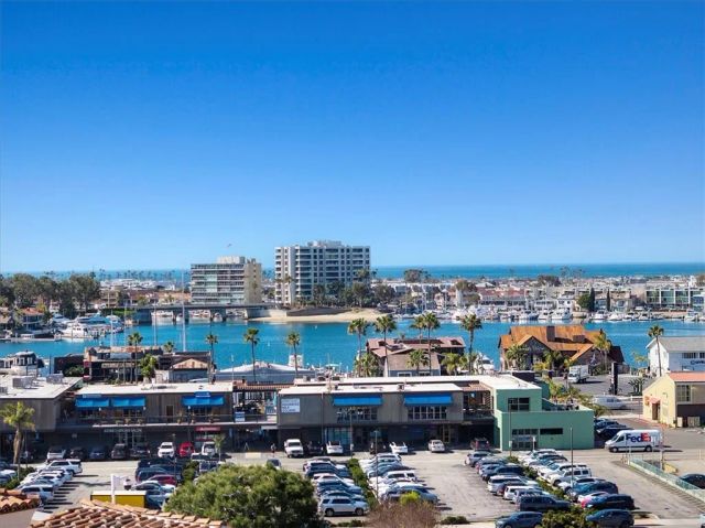 230 Ocean View Avenue, Newport Beach, CA 92663