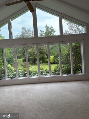 155 OLD MILL RD, Gettysburg, PA 17325