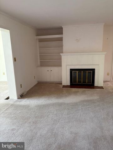 155 OLD MILL RD, Gettysburg, PA 17325