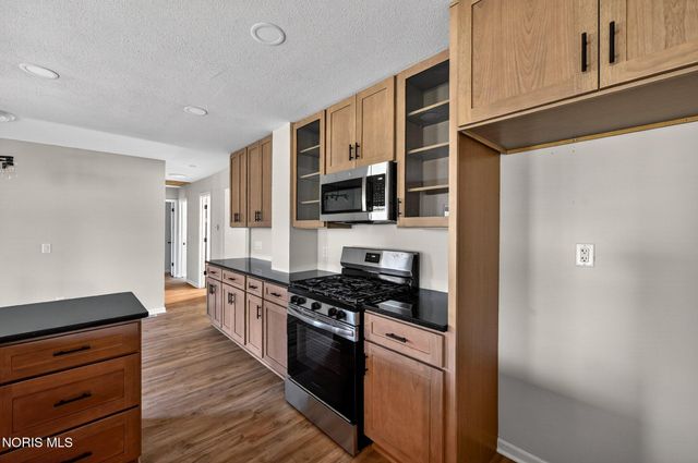4073 Grandview Court, Toledo, OH 43614