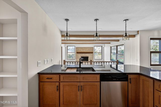 4073 Grandview Court, Toledo, OH 43614