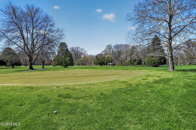 4073 Grandview Court, Toledo, OH 43614