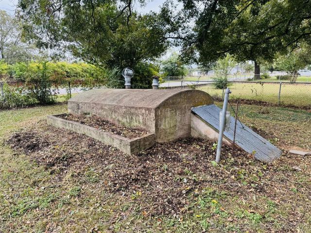 2226 Springdale, Ardmore, OK 73401