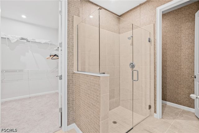 10295 Bonavie Cove DR, Fort Myers, FL 33966