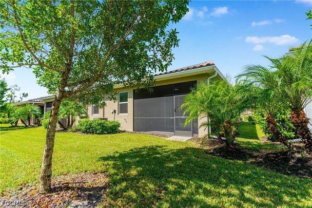 10295 Bonavie Cove DR, Fort Myers, FL 33966