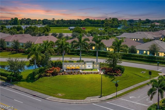10295 Bonavie Cove DR, Fort Myers, FL 33966