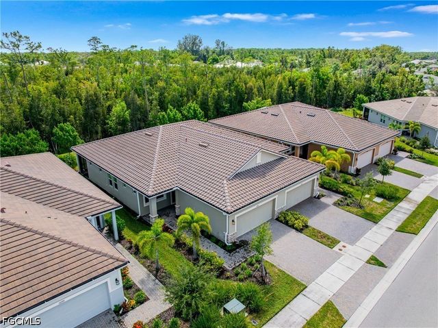 10295 Bonavie Cove DR, Fort Myers, FL 33966