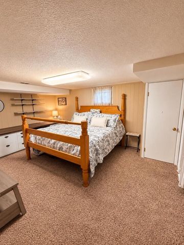 826 GREEN STREET, Seymour, WI 54165