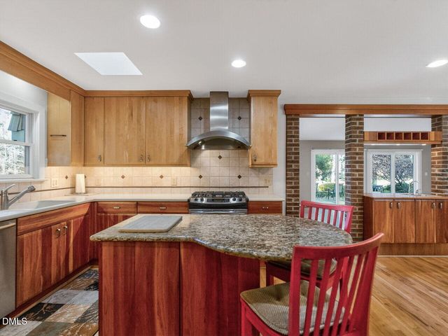 207 Kelso Court, Cary, NC 27511