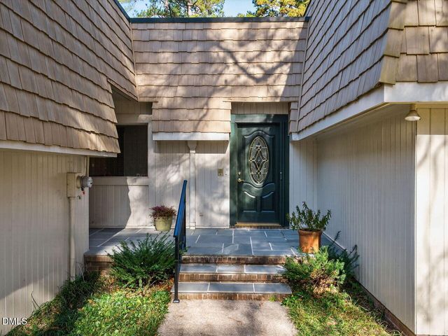 207 Kelso Court, Cary, NC 27511