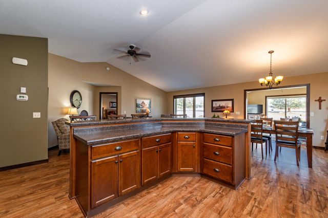 3011 Lakecrest Road NE, Alexandria, MN 56308