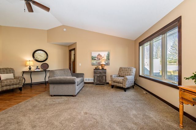 3011 Lakecrest Road NE, Alexandria, MN 56308