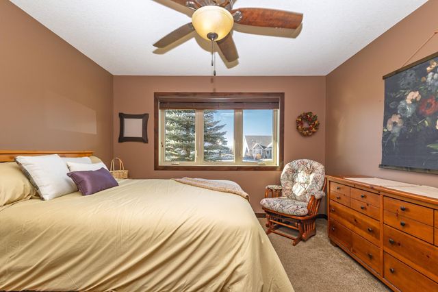 3011 Lakecrest Road NE, Alexandria, MN 56308