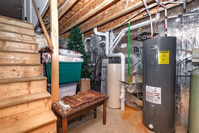 3011 Lakecrest Road NE, Alexandria, MN 56308