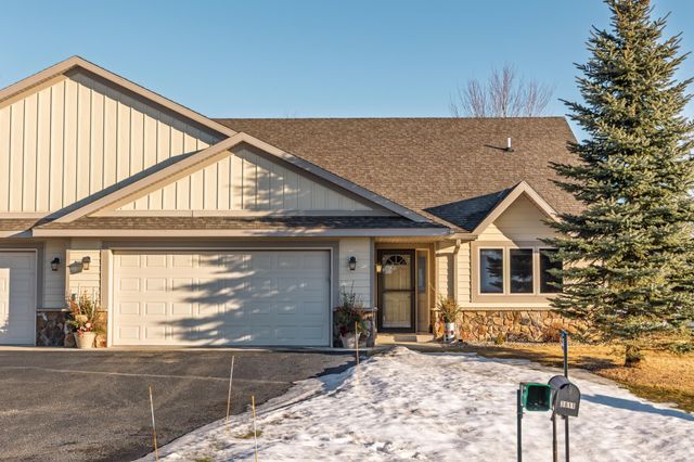 3011 Lakecrest Road NE, Alexandria, MN 56308