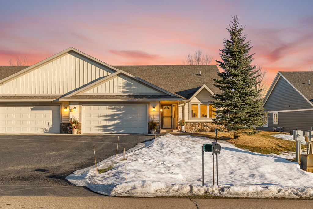 3011 Lakecrest Road NE, Alexandria, MN 56308