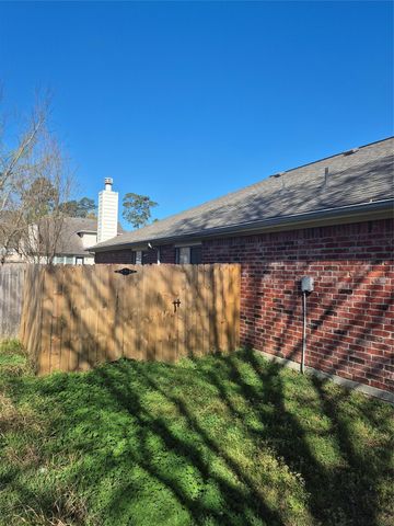 28727 Hidden Lake W, Magnolia, TX 77354